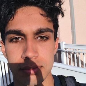 Meet your Posher, Vandan